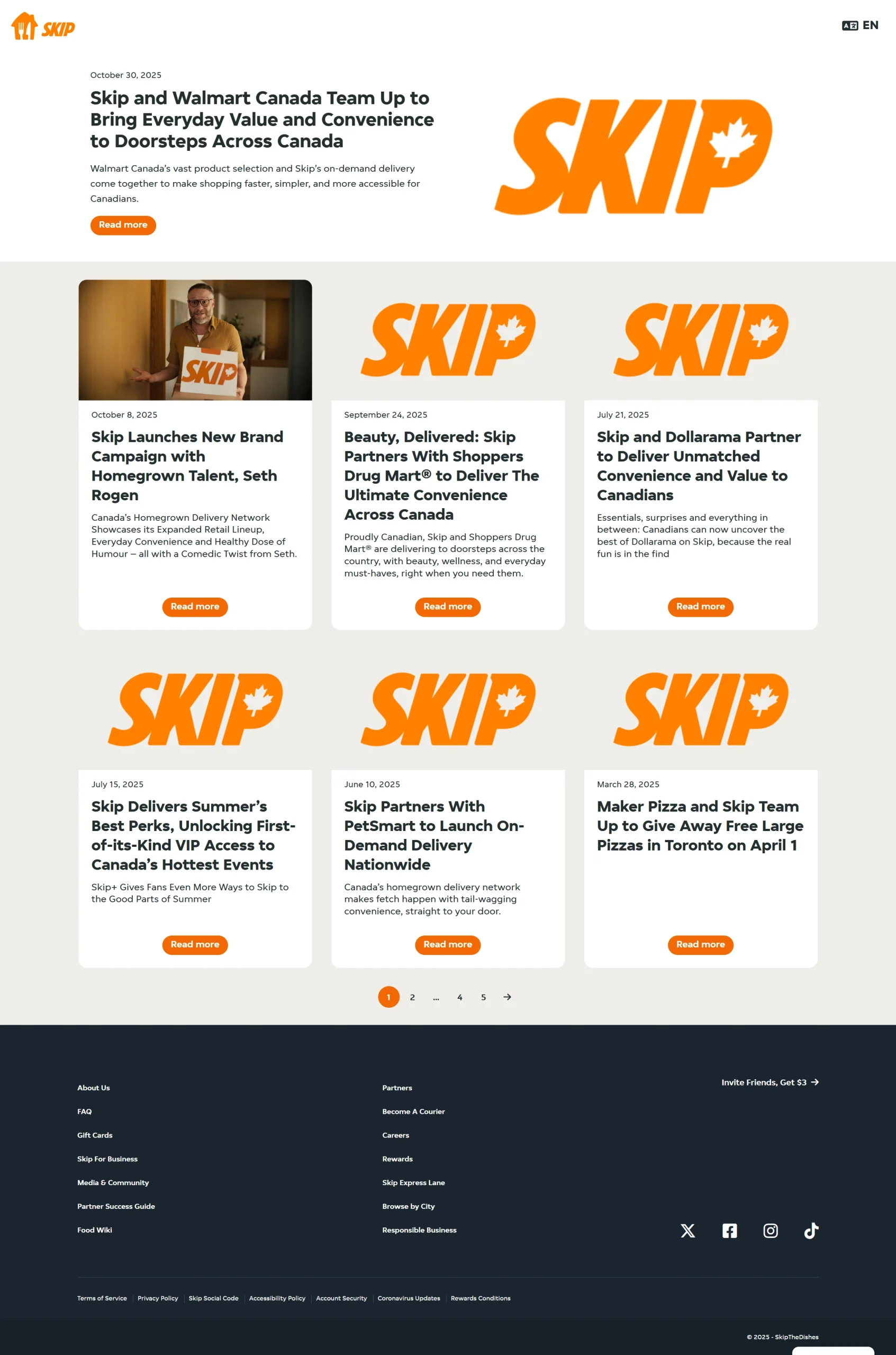 A screenshot of the homepage, containing the language toggle, latest article as a featured item, next 6 articles with pagination, and footer.